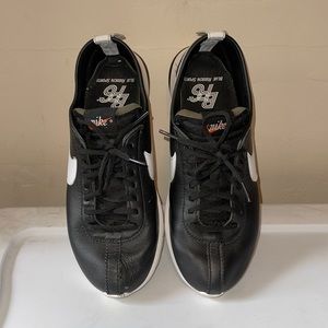 Nike Roshe One Cortez Black/White